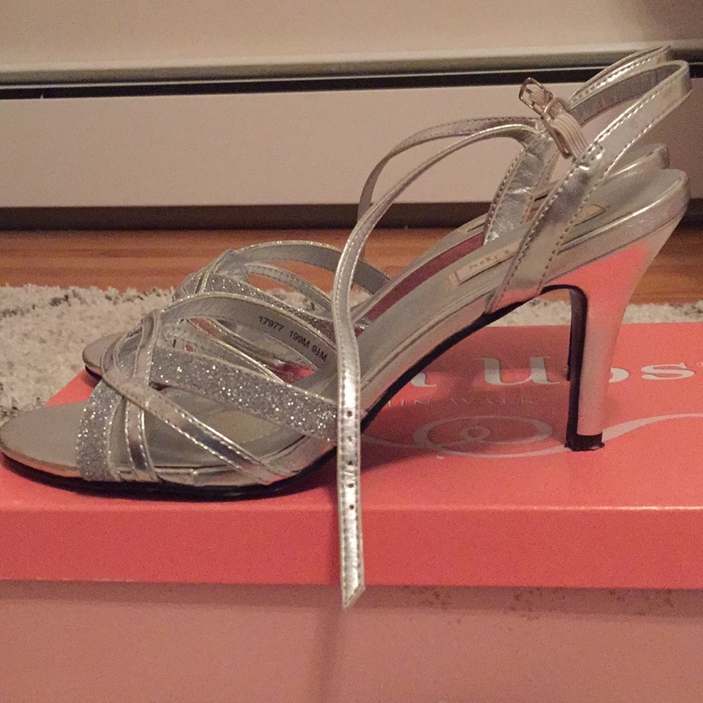 Touch ups silver heels